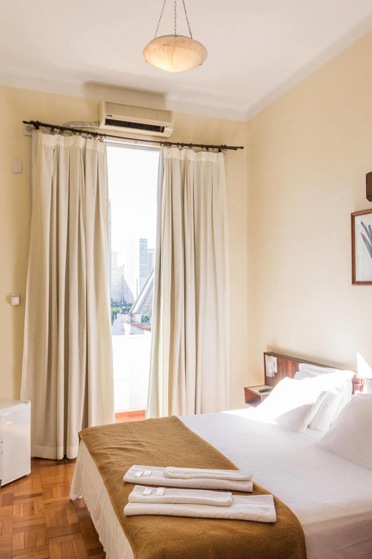 Hotel Carioca 2*
